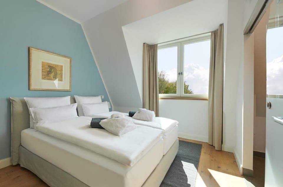 Sleeping area. Picture 6