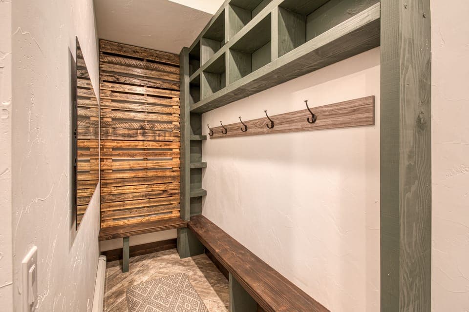 1st Floor Mud Room Entry