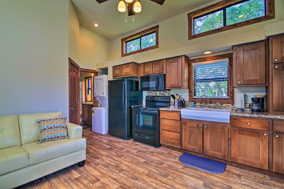 Kitchen | Cooking Basics | Dishware/Flatware