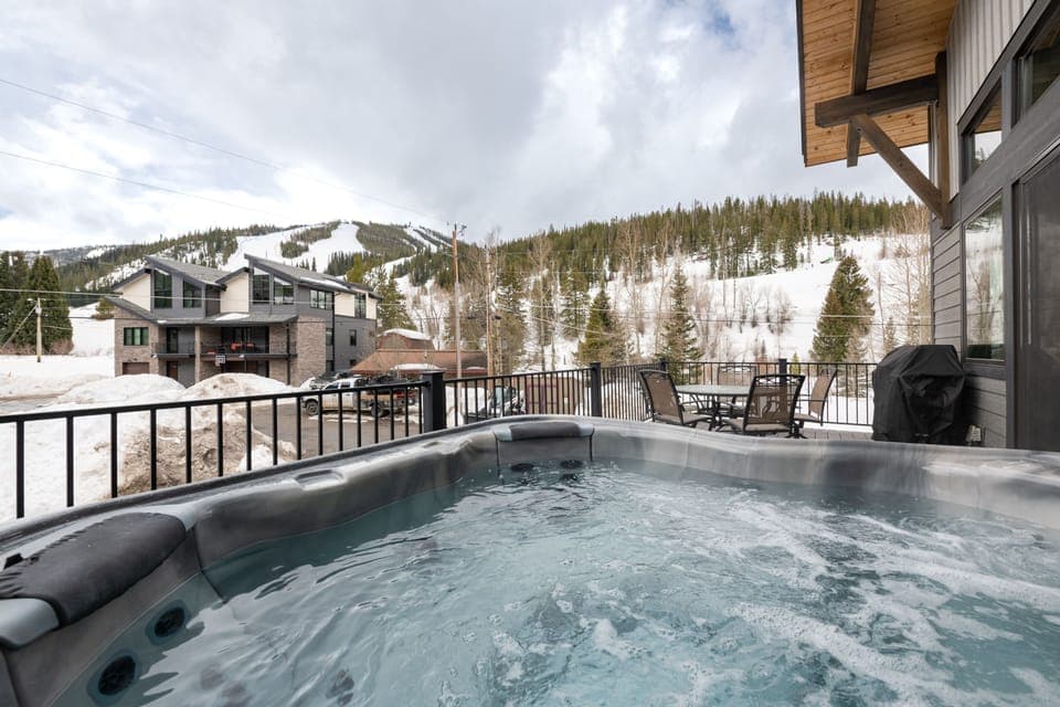 Relax after an Epic Day on the Slopes!