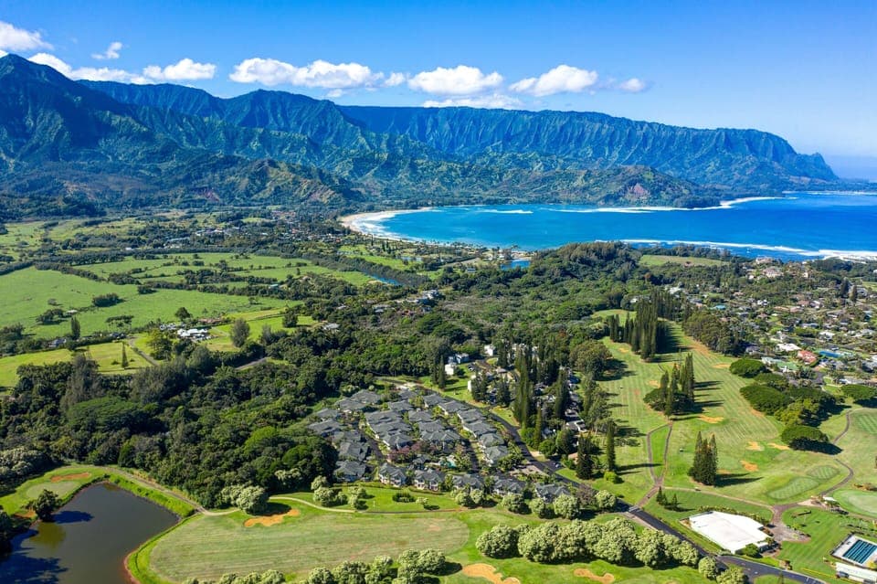 The beautiful north shore of Kaua'i.
