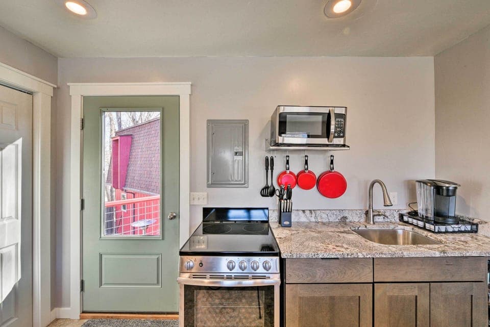 Kitchenette