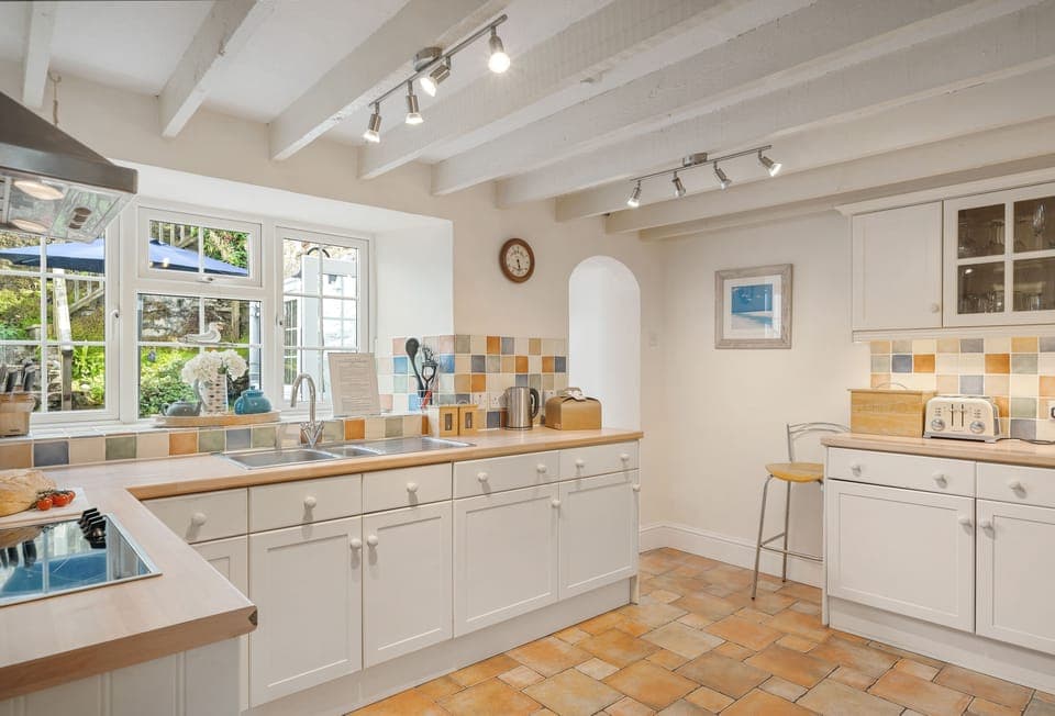 The Boy's Cottage, Portreath. Ground floor: Kitchen, cook up a feast for friends and family