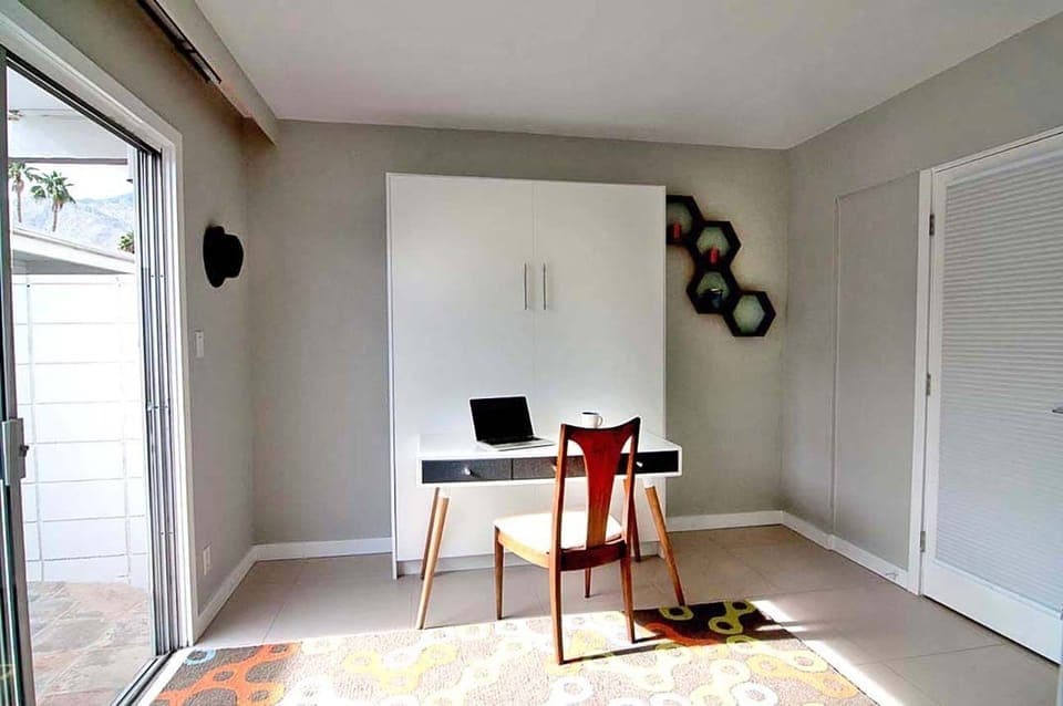 Second Bedroom or Office Setup