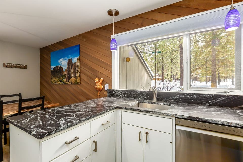Kitchen - Main Level