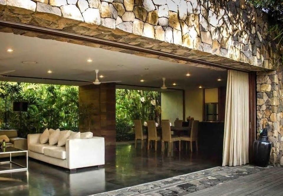 Georgeous 4 Bedroom Seminyak