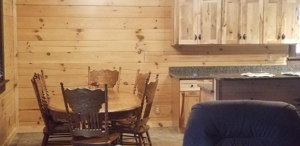 Dining area with seating for 5