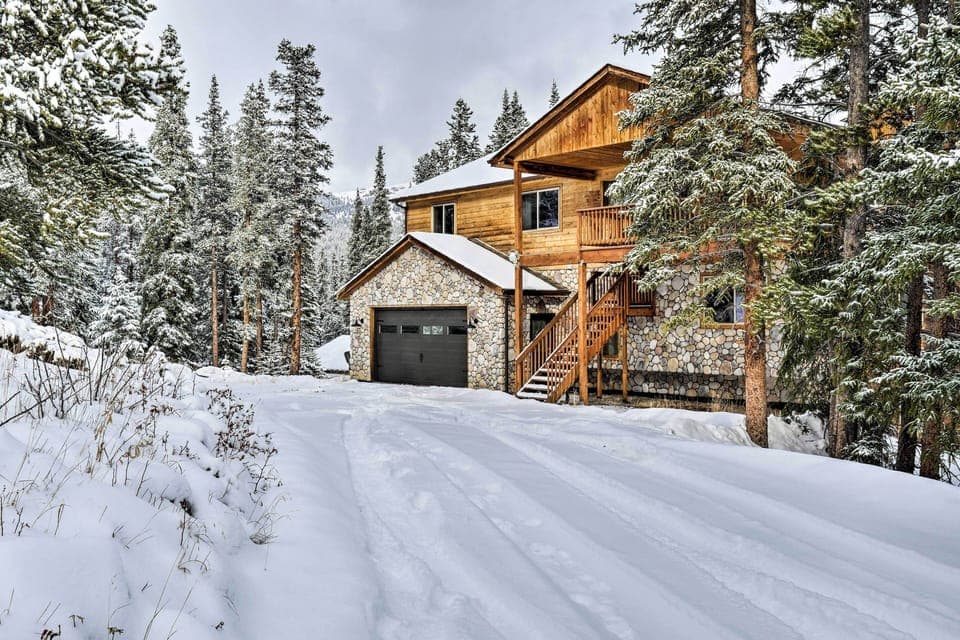 Alma Vacation Rental | 5BR | 4BA | 4,400 Sq Ft | Stairs to Access