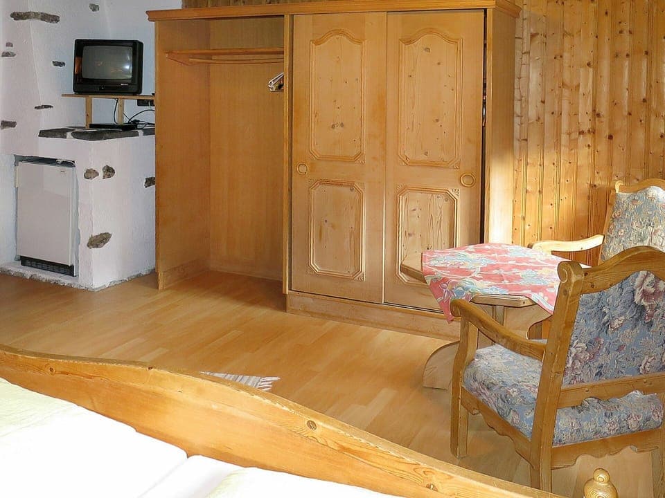 Furniture, Property, Cabinetry, Chair, Building, Wood, Drawer, Interior Design, Flooring