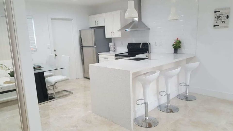 Fully equipped kitchen with all the necessities that will make you feel at home!