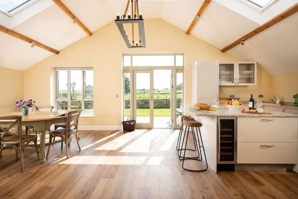 The Gingan - kitchen and dining area