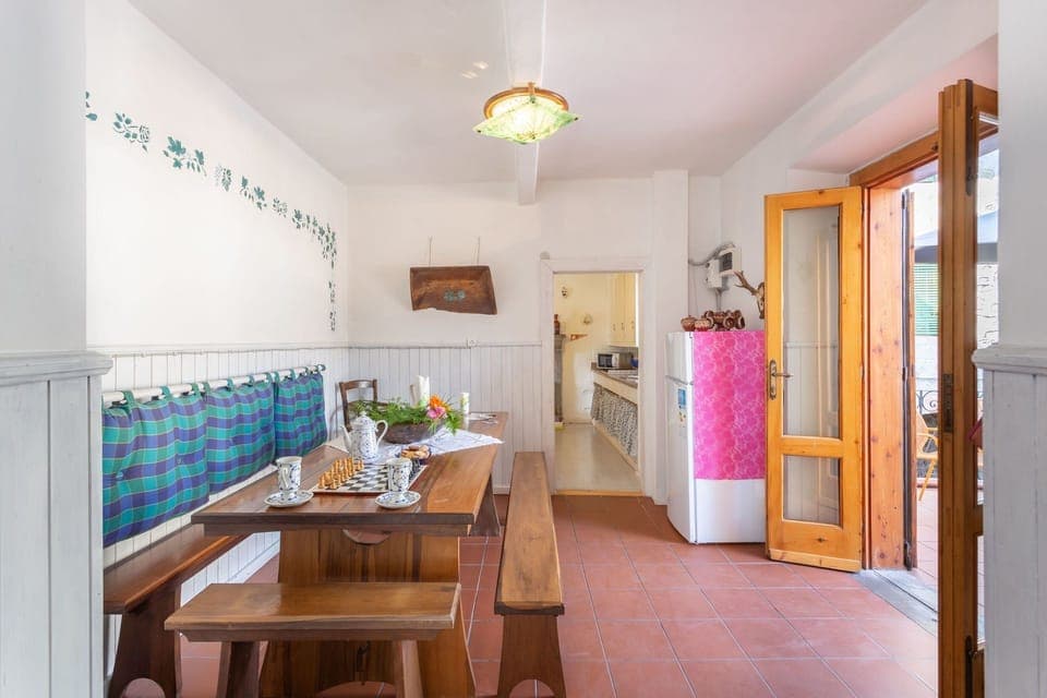 Property, Room, Building, Furniture, Interior Design, House, Floor, Ceiling, Real Estate, Dining Room