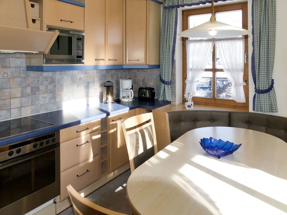 Countertop, Property, Room, Furniture, Building, Interior Design, Cabinetry, Bathroom, Real Estate, Kitchen