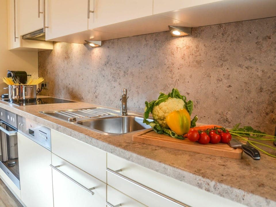 Food, Cabinetry, Countertop, Kitchen Sink, Tap, Property, Sink, Kitchen, Plumbing Fixture, Kitchen Stove