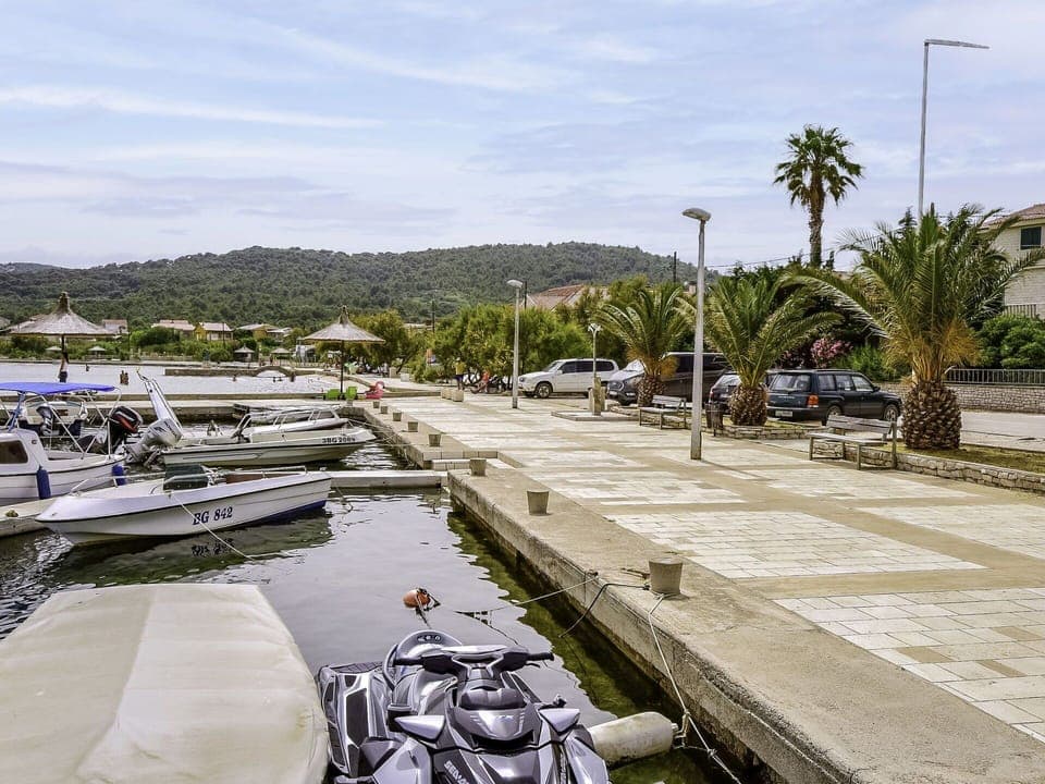 Water, Sky, Cloud, Water Resources, Azure, Tree, Natural Landscape, Beach, Coastal And Oceanic Landforms, Plant