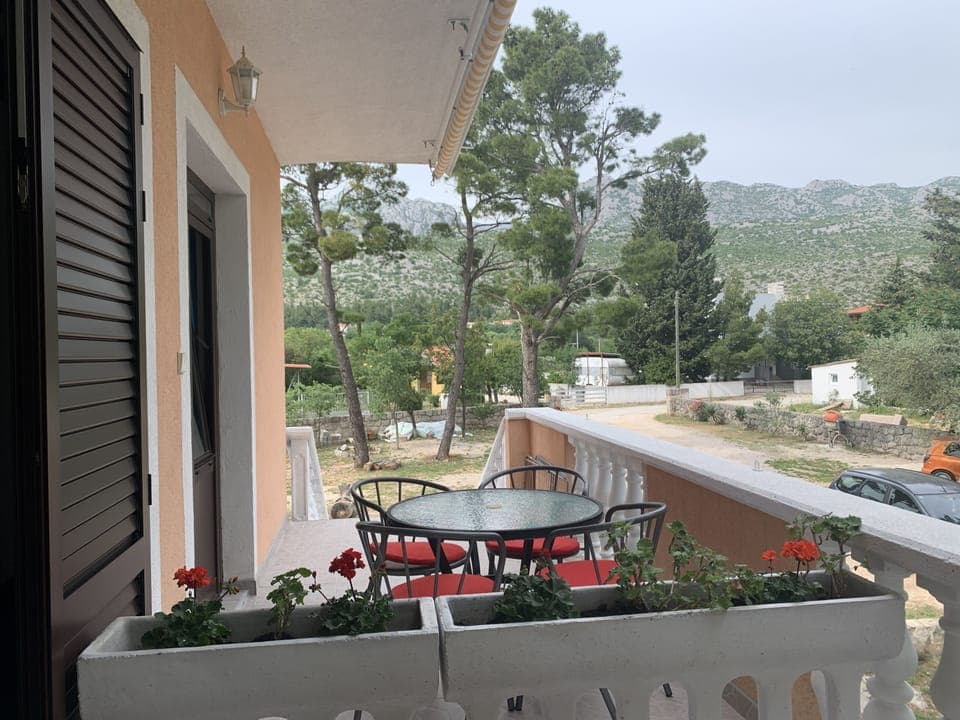 Terrace 2