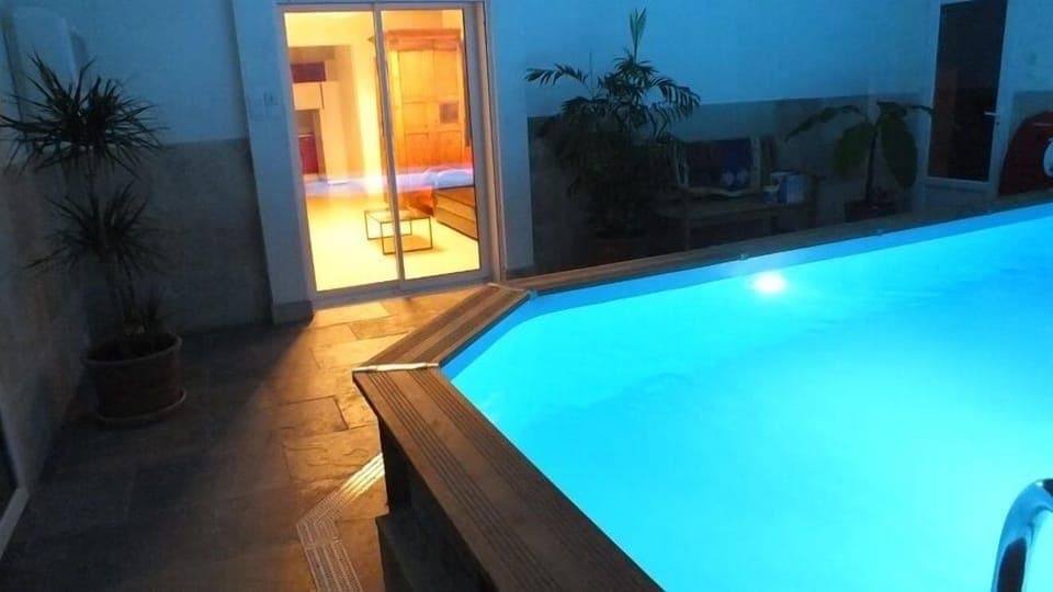 piscine intérieure