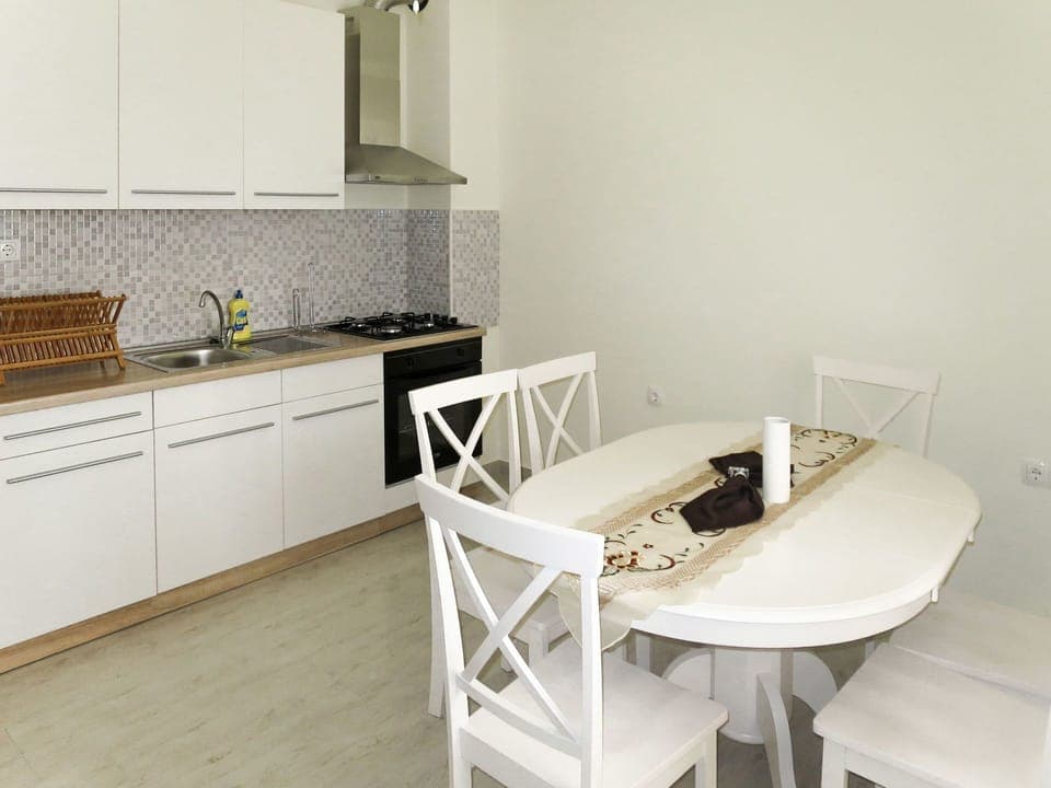 Room, Property, White, Furniture, Countertop, Floor, Kitchen, Interior Design, Tile, House