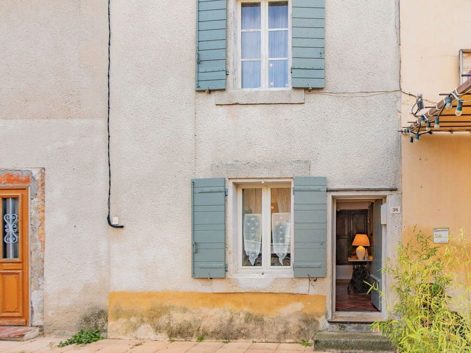 Plant, Window, Building, Azure, Wood, Door, Yellow, Wall, Material Property