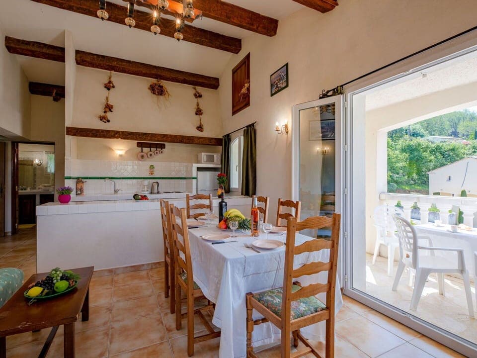 Table, Furniture, Chair, Interior Design, Kitchen, Wood, Floor, Flooring, Real Estate, Ceiling