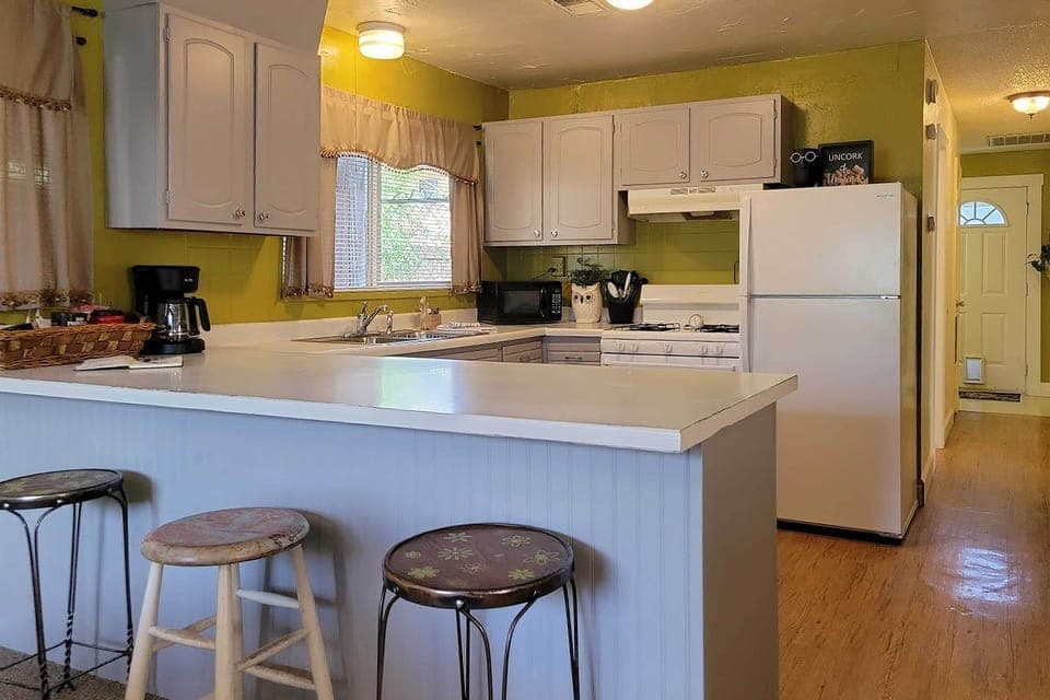 Kitchen | Fully Equipped
