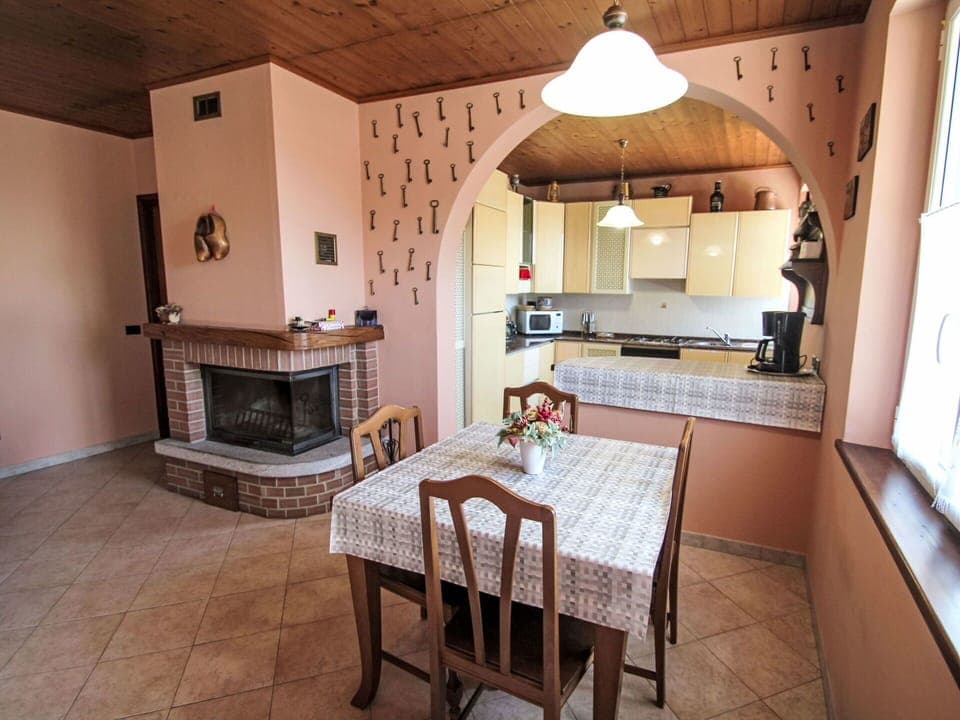 Furniture, Interior Design, Wood, Flooring, Ceiling, Room, Floor, Lighting, Chair, Kitchen