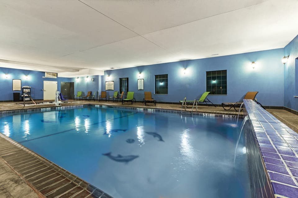 Enjoy the excellent on-site amenities including the indoor pool!