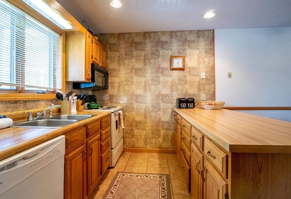 Main Level Kitchen