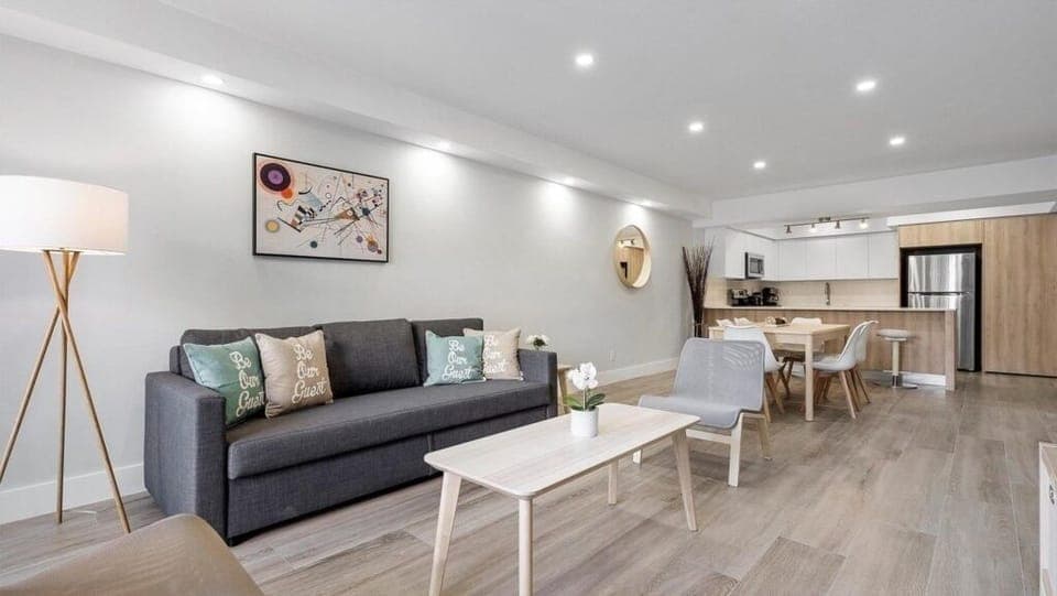 Home Decor, Indoors, Furniture, Table, Architecture