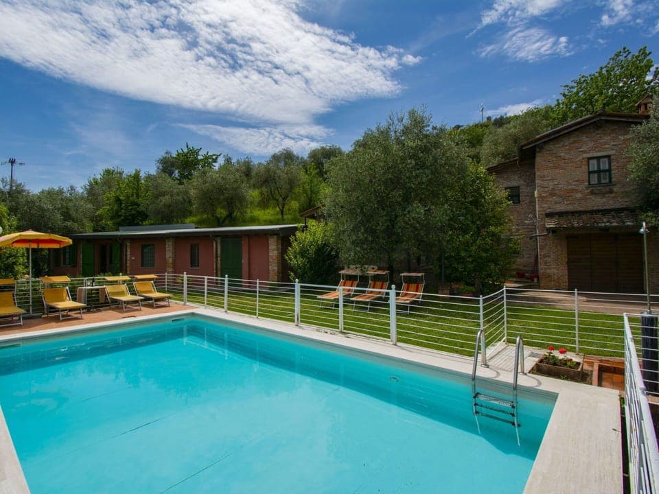 Cloud, Water, Sky, Property, Plant, Swimming Pool, Building, Tree, Chair, Body Of Water