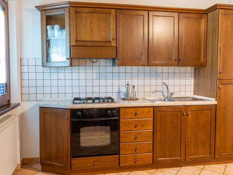 Brown, Cabinetry, Countertop, Property, Tap, Furniture, Sink, Blue, Kitchen, Building