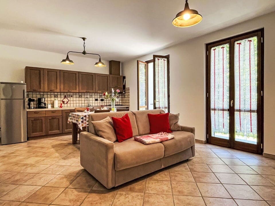 Furniture, Property, Couch, Wood, Lighting, Interior Design, Shade, Floor, Flooring, Living Room