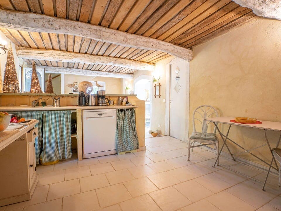 Property, Furniture, Cabinetry, Wood, Flooring, Interior Design, Floor, Table, Kitchen, Building