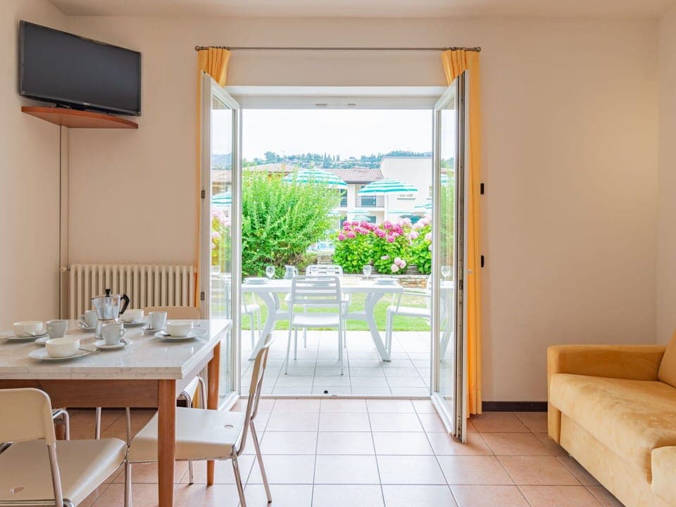 Table, Furniture, Plant, Building, Window, Chair, Flowerpot, Wood, Houseplant, Tableware