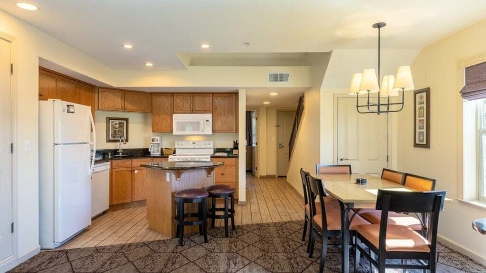 ClubWyndhamAngelsCamp_2bedroom-009