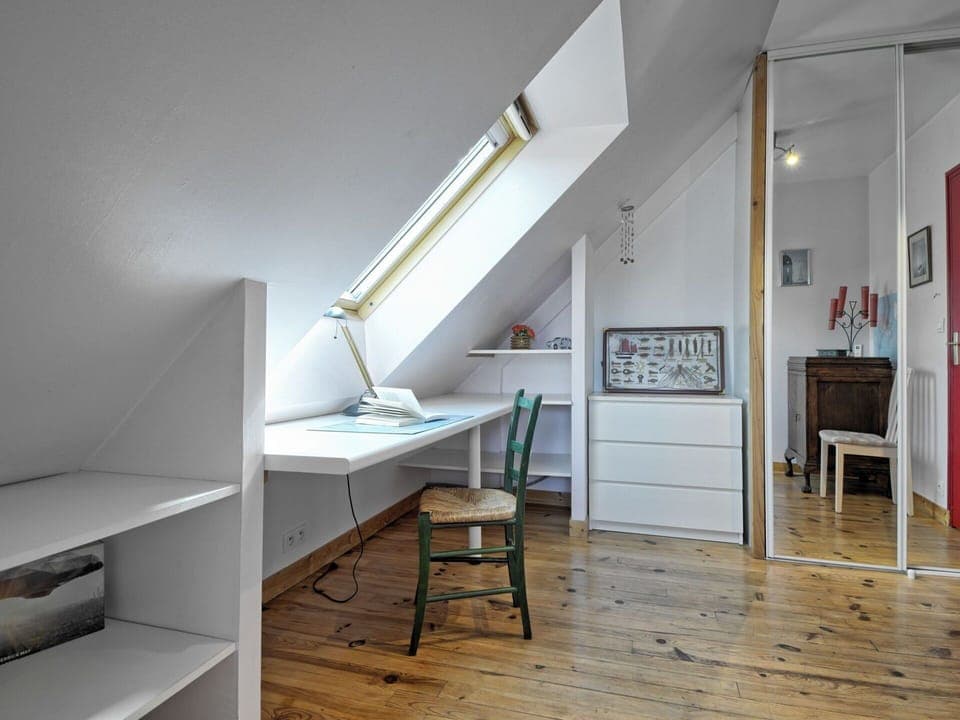 Table, Furniture, Building, Wood, Shelving, Flooring, Chair, House, Floor