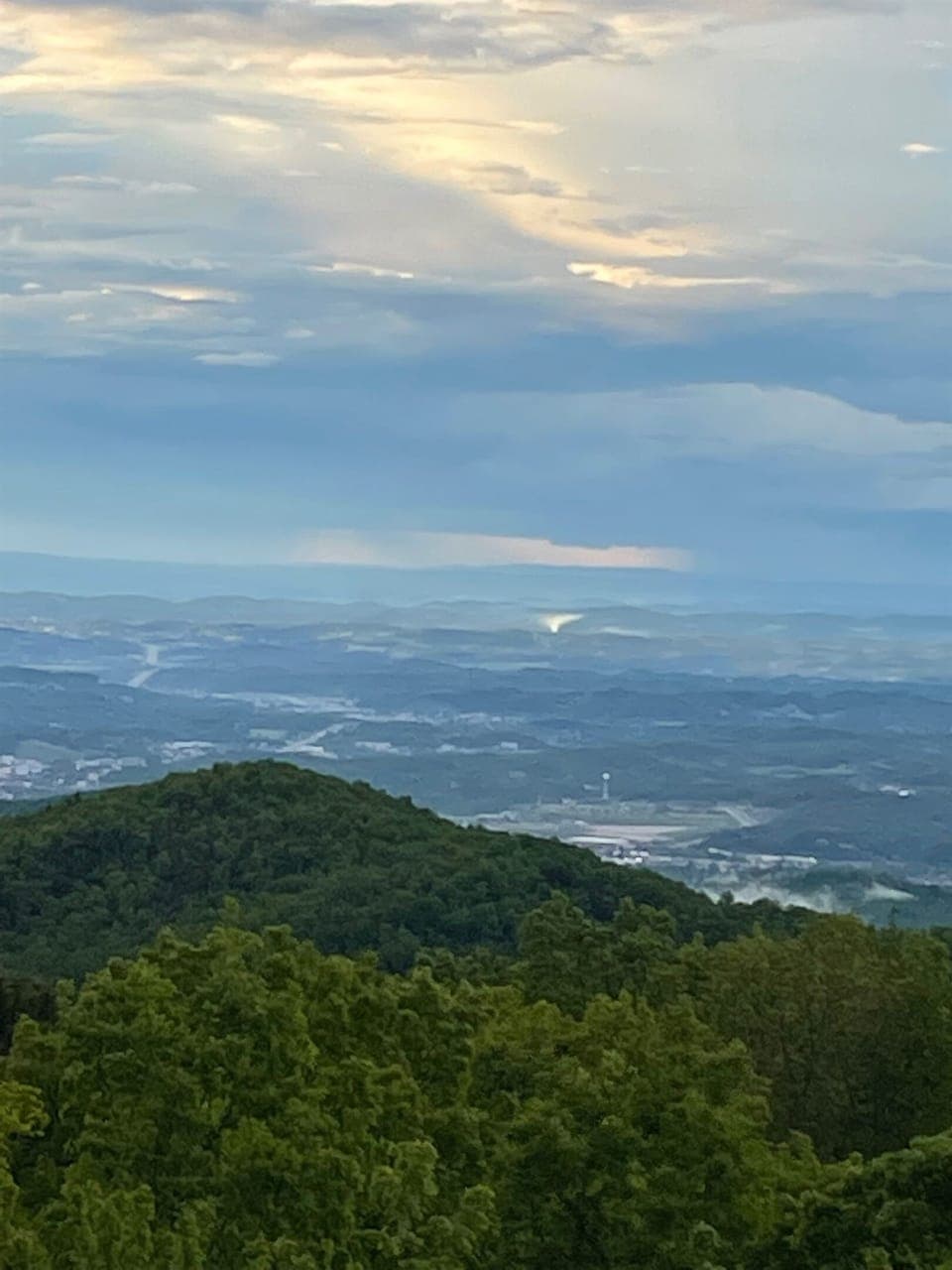 you can see for miles....unobstructed views