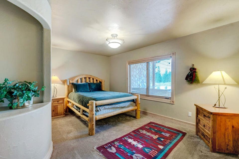 Guest Bedroom 2