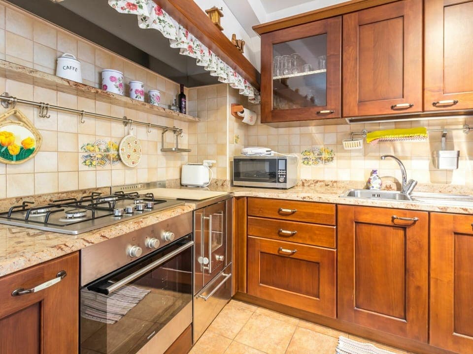 Cabinetry, Countertop, Property, Building, Furniture, Sink, Kitchen Sink, Drawer, Wood, Kitchen