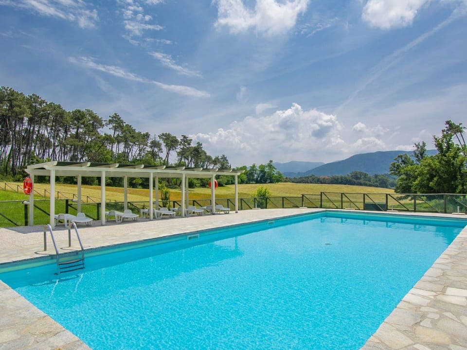 Water, Sky, Cloud, Property, Plant, Swimming Pool, Tree, Azure, Shade, Rectangle
