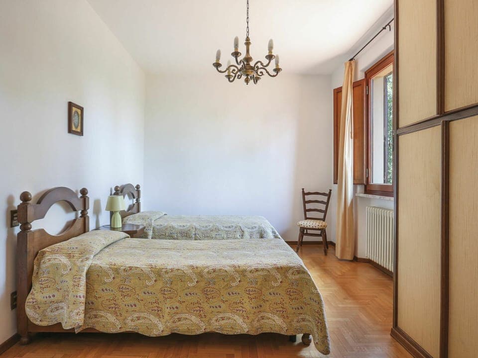 Bedroom, Room, Furniture, Property, Bed, Interior Design, Bed Frame, Floor, Bed Sheet, Building