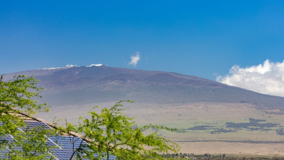 Beautiful Mauna Kea mountain