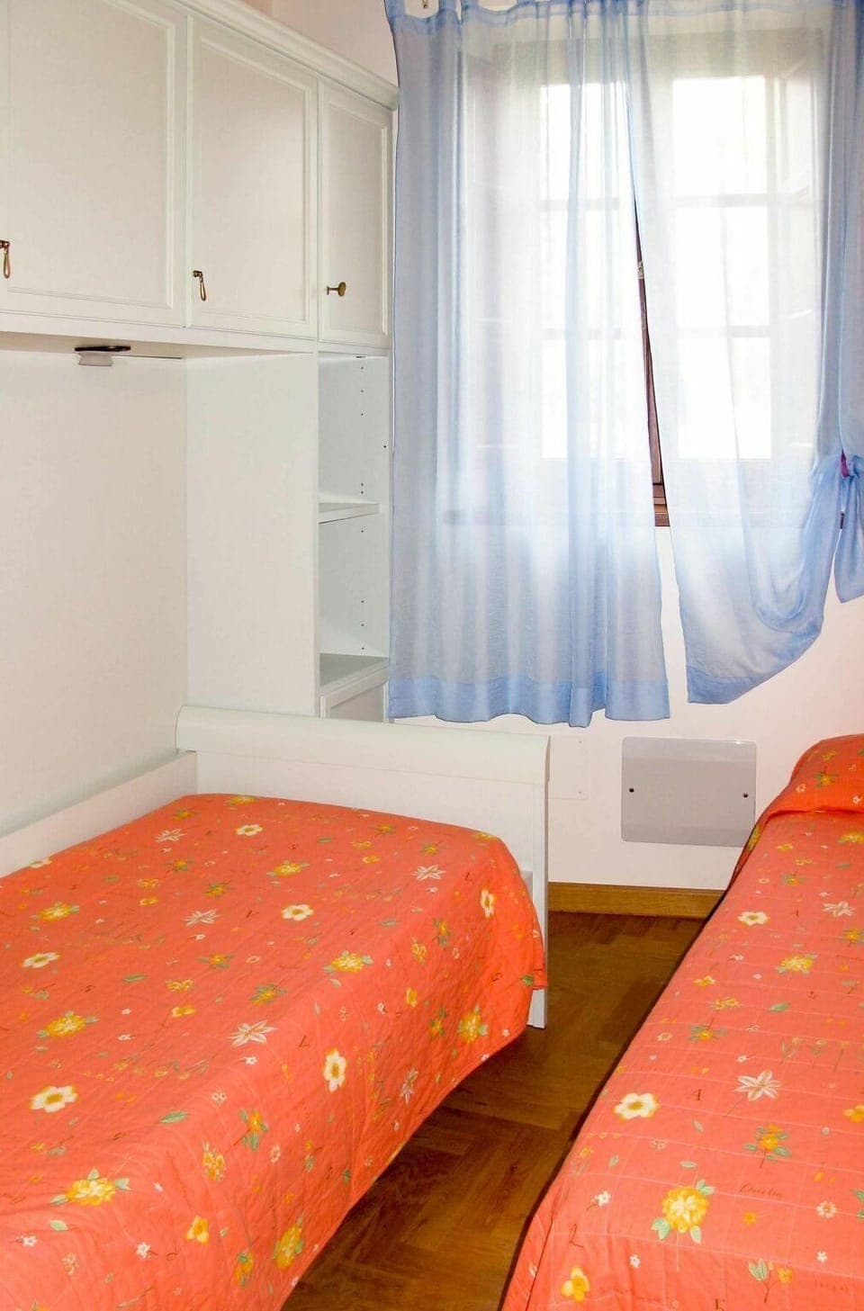 Bedroom, Room, Furniture, Bed, Property, Bed Sheet, Interior Design, Curtain, Floor, Window Treatment