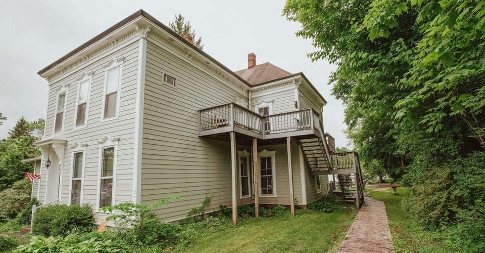 Victorian home. Second floor.