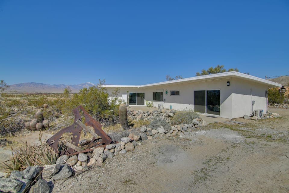 Desert Hot Springs Vacation Rental | 2BR | 1BA | 1,300 Sq Ft | Step-Free Access