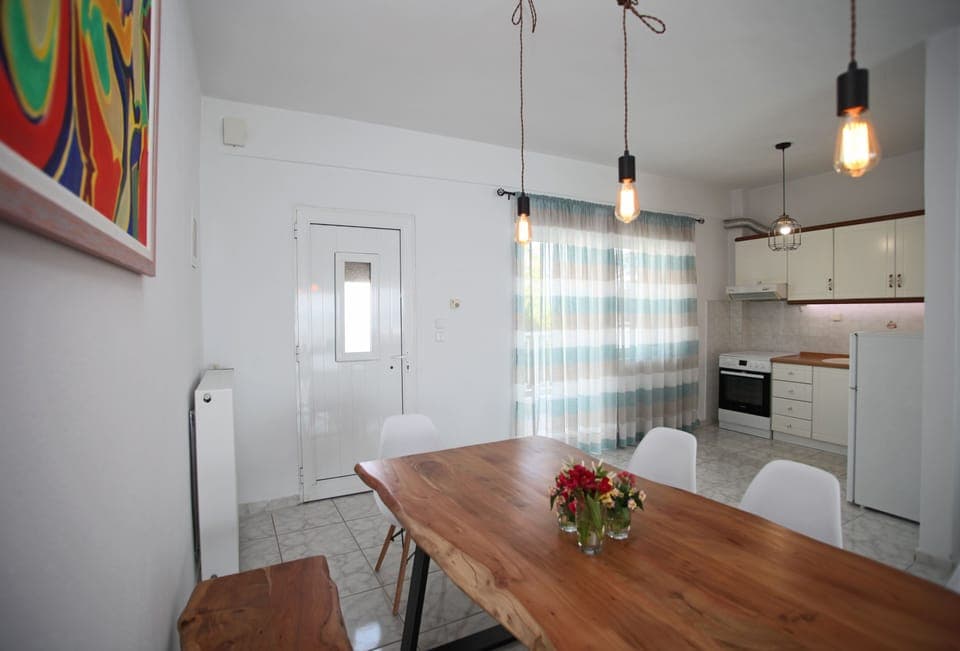 The entrance is on the the back side