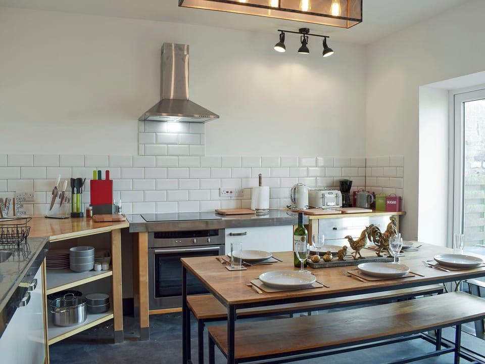 Thoughtfully renovated kitchen/dining room | Saltlife Cottage, Port William