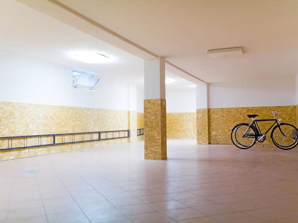 Bicycle, Wheel, Bicycle Wheel, Vehicle, Interior Design, Wood, Hall