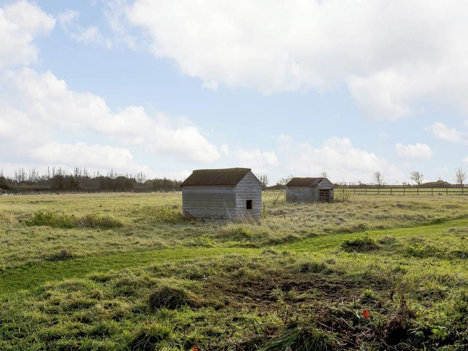 Garden and grounds | Long Barn - Thorney Country Cottages, Langport, near Somerton