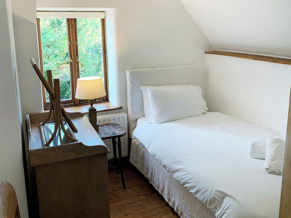 Single bedroom | North Barn, Affpuddle, near Dorchester